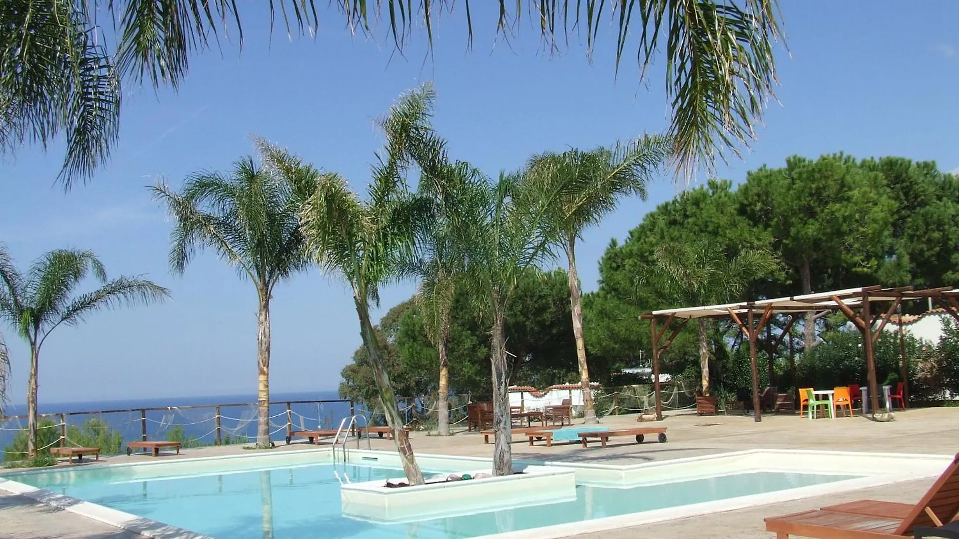 Petruso Resort Balestrate Hotel apartamentowy