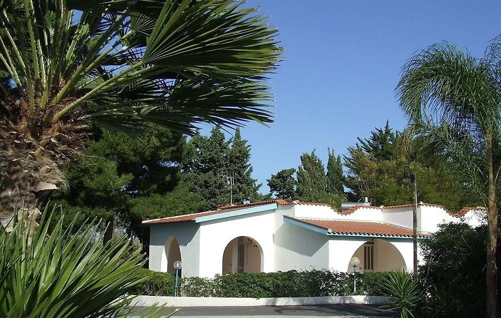 *** Aparthotel Petruso Resort Balestrate Italy