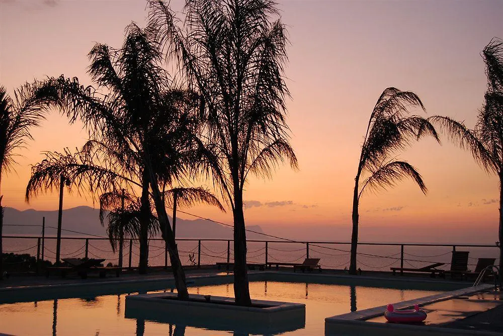 *** Aparthotel Petruso Resort Balestrate Italy